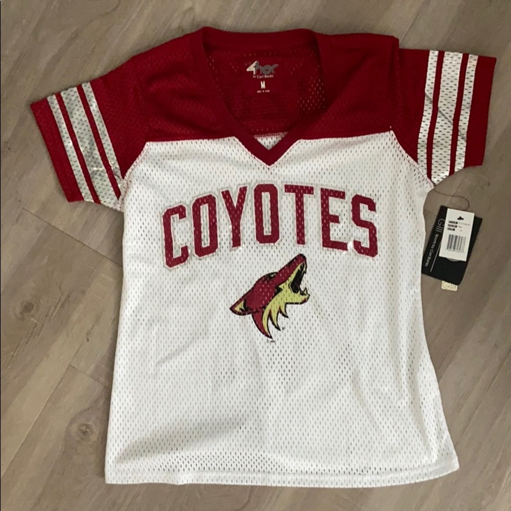 Brand new women’s Arizona Coyotes jersey-tee!